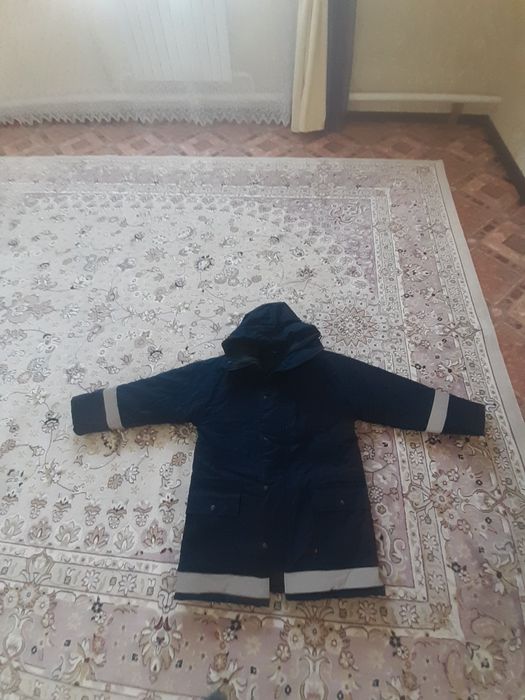 Продам комбез куртка состояние новый