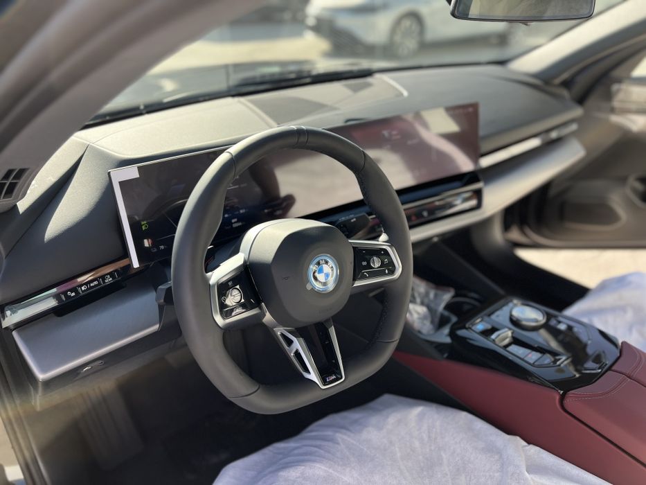 BMW i5 Edrive.40L. ELEKTRO.2025.