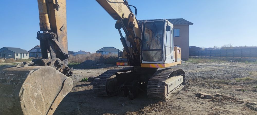 Excavator Liebherr 904