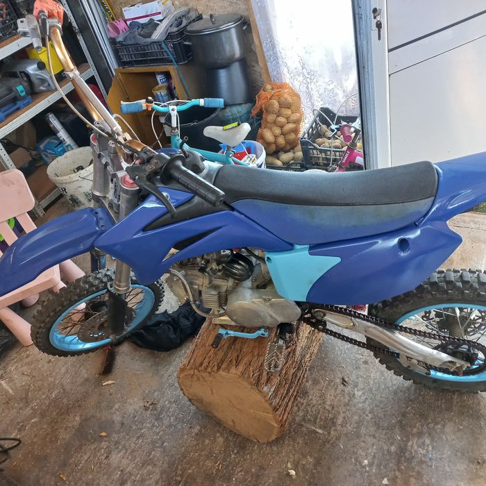 Cross  DREAM 160