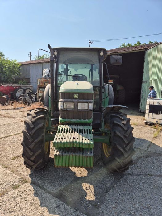 John Deere 5100 M