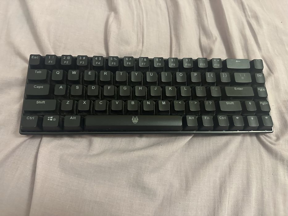 Calculator hp cu tastatura si monitor