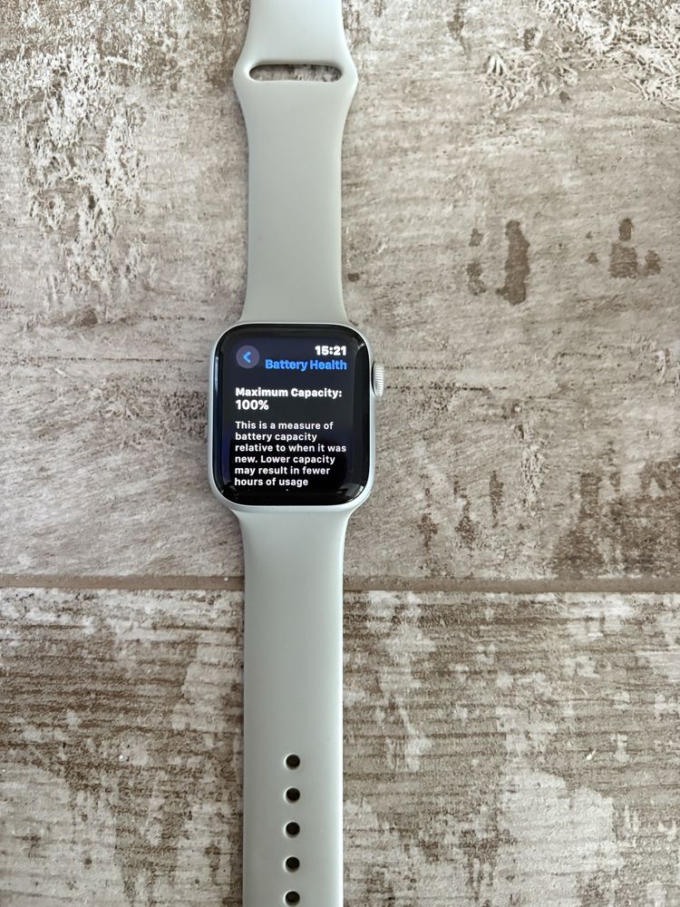 Apple watch SE nike