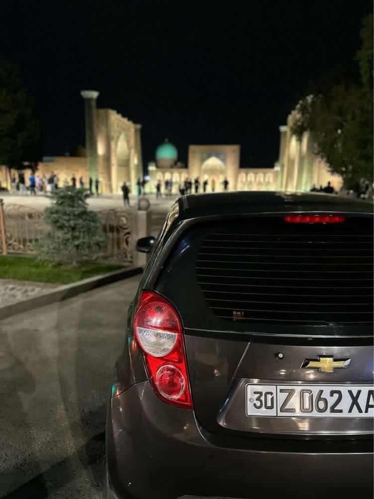 Аренда автомобил Спарк
