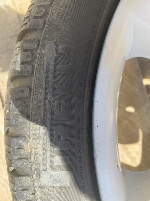 Vand 4 jante plus cauciucuri 205/45r17