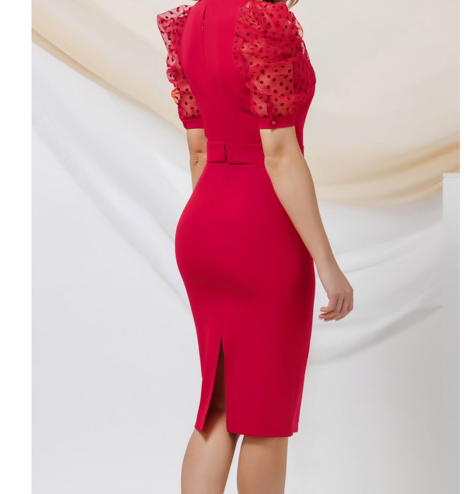 Rochie eleganta dama rosie