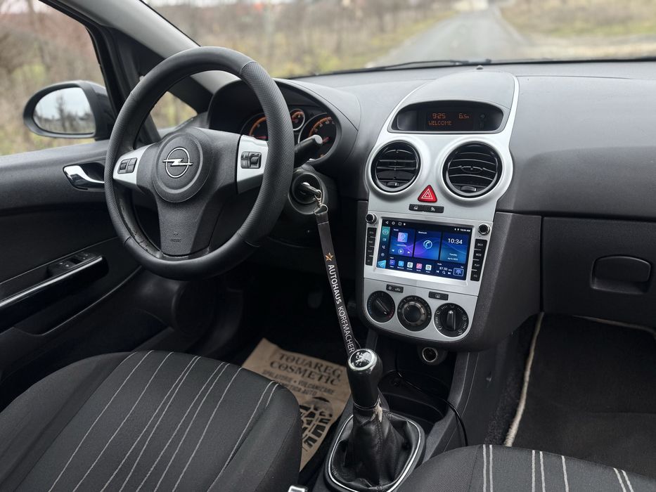 Opel corsa 1.3 CDTI 75 CP 2009 IMPECABIL