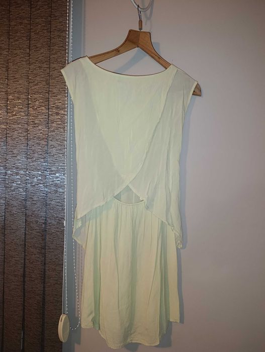 Спортно елегантни рокли