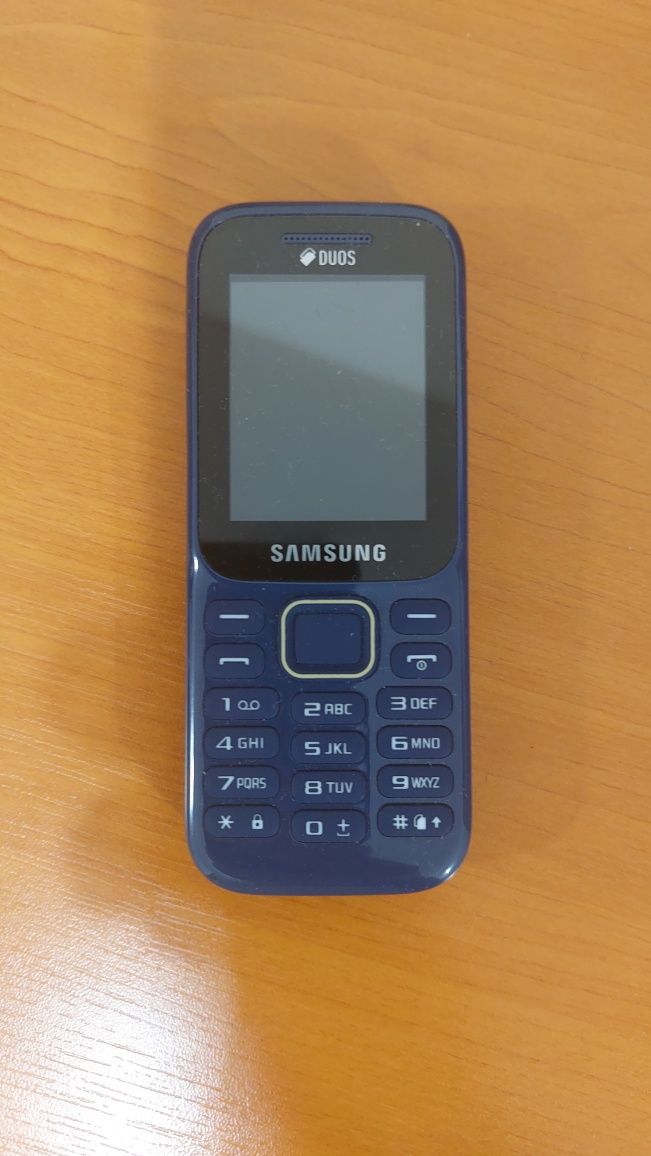 Телефон с копчета Samsung SM-B310E с Меню на Турски и Две Сим Карти