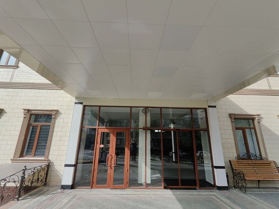 Коммерческое здание  5900м.кв