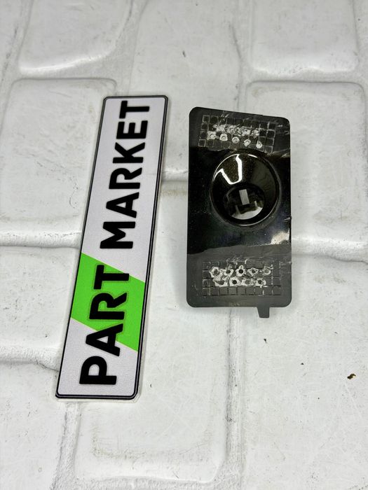 Стойка за сензор самопаркиране AUDI A7 4G 4G8807125D