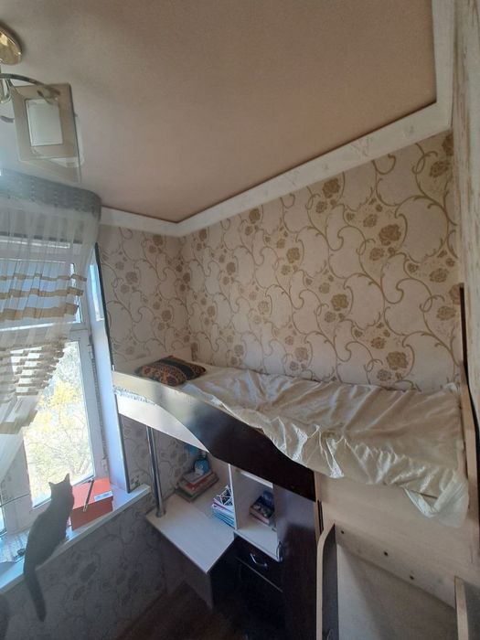 Б/у мебел сотилади