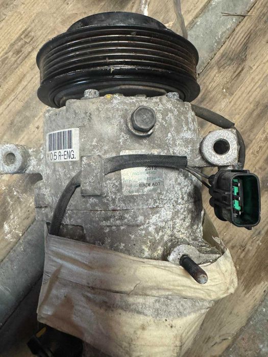 компресор за климатик Hyundai IX35 2.0d 2015г.