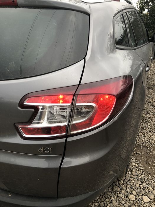 Stop / tripla Renault Megane 3 Facelift Break Combi