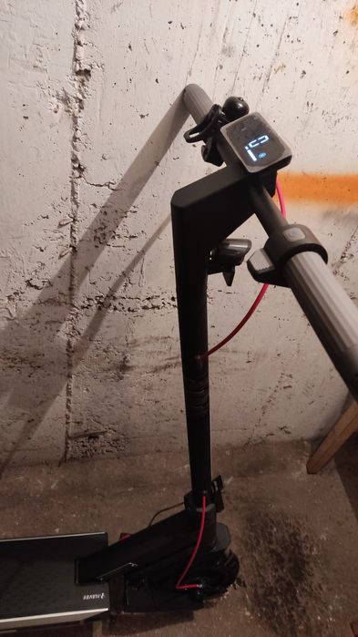 Navee S40 trotineta electrica