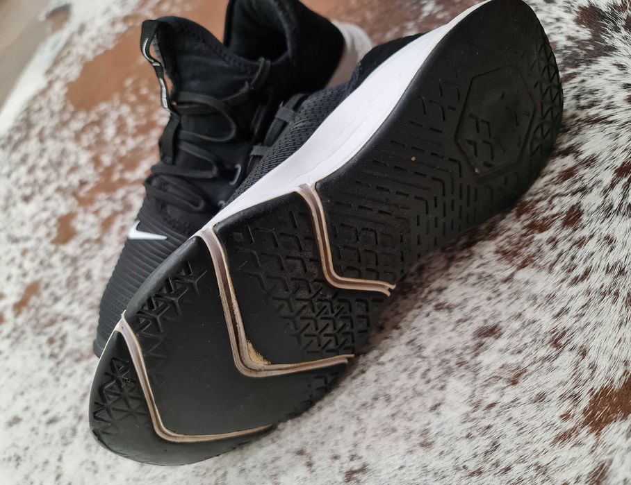 Nike Air Zoom Elavate + Безплатна доставка!