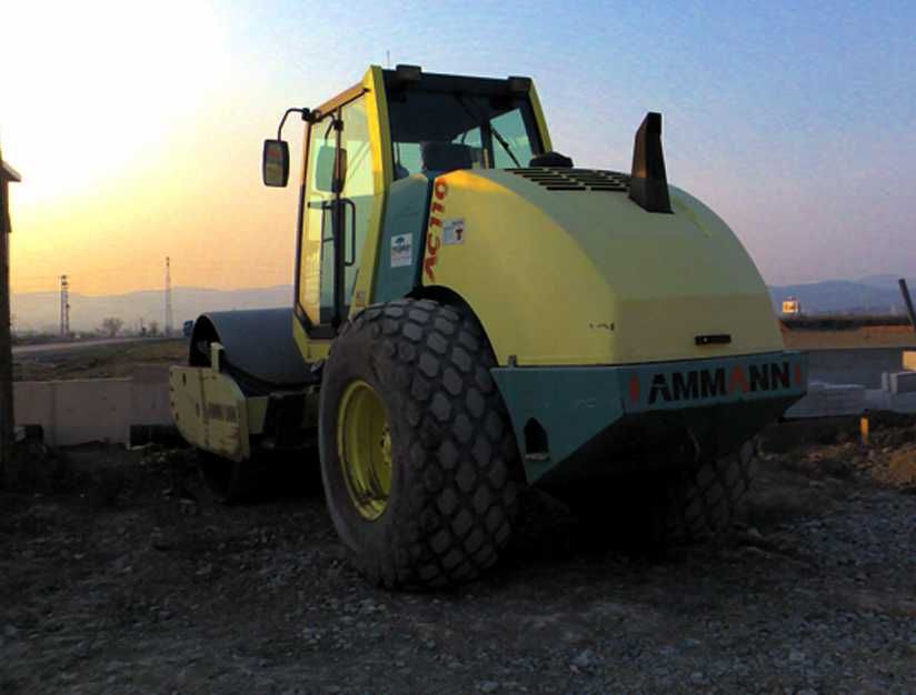 Професионални услуги с багер и механизация