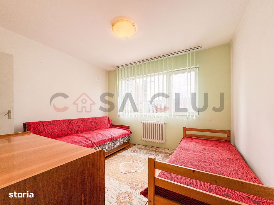 4 camere, etajul 1, McDonalds Manastur
