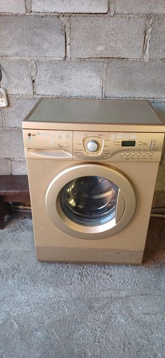 Продам стиральную машину автомат