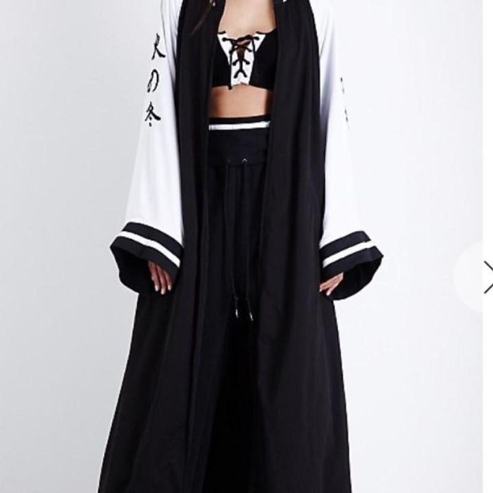 Rihanna Fenty & Puma кимоно