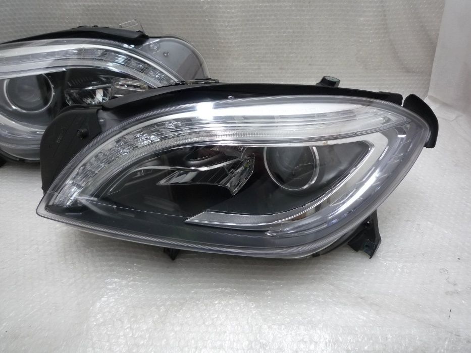 Mercedes W166 ML far stanga full led far dreapta ils faruri bi xenon
