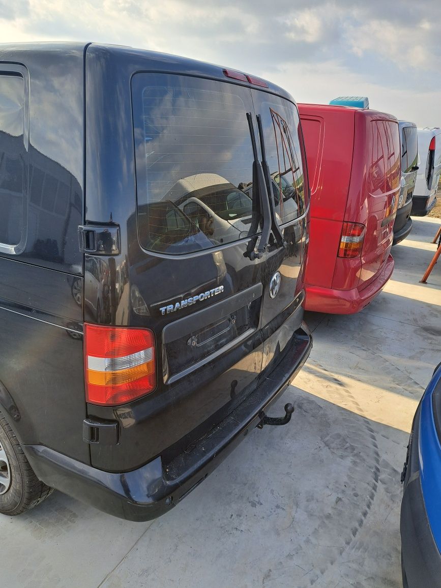 Фолксваген Транспортер Т5 2.5ТДИ  VW Transporter T5 2.5 131 НА ЧАСТИ