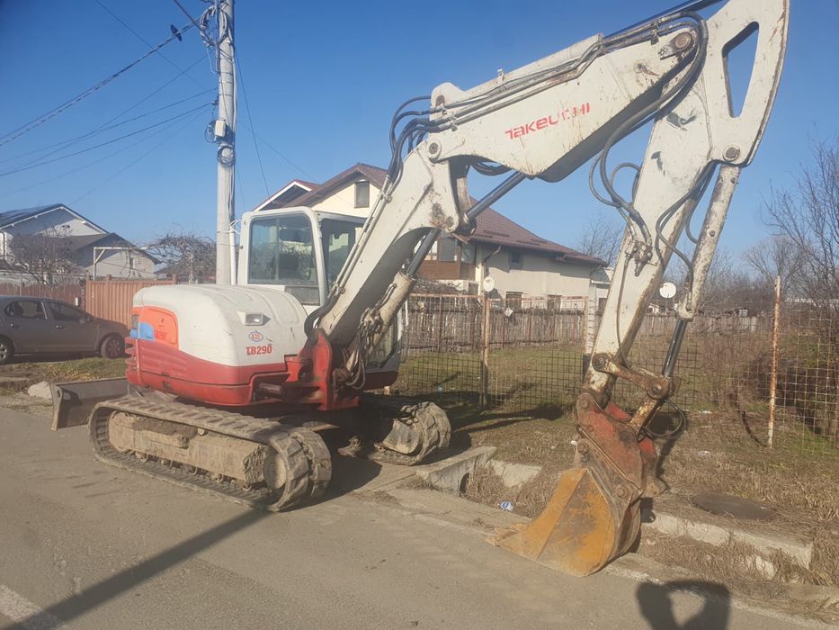 Inchiriez utilaje miniexcavator, excavator bobcat miniincarcator etc