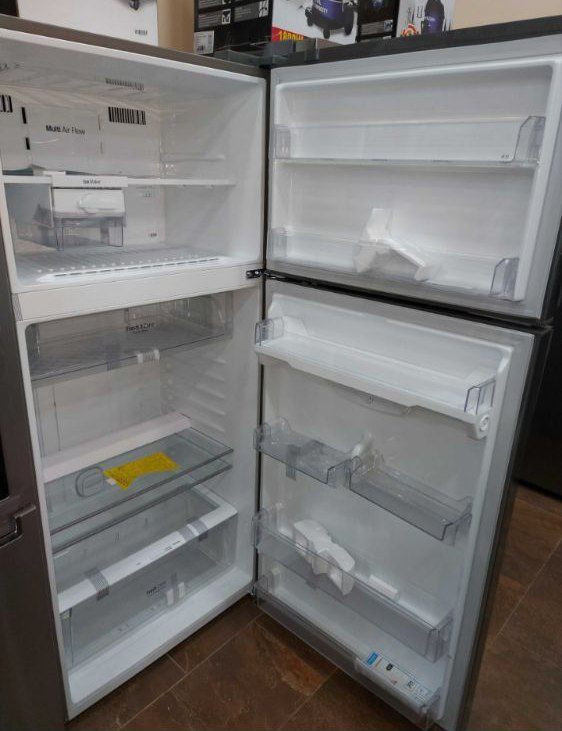 Xaladilnik  LG 702