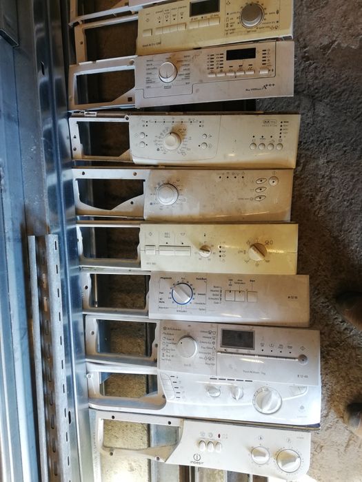 Vând placi electronice pentru mașinii de spălat rufe si frigidere