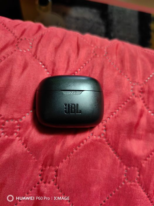 JBL Tune Beam слушалки