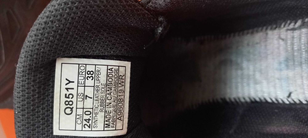 Маратонки Асикс/кецове Найк