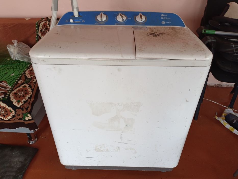 Стиральная машина полуавтомат.