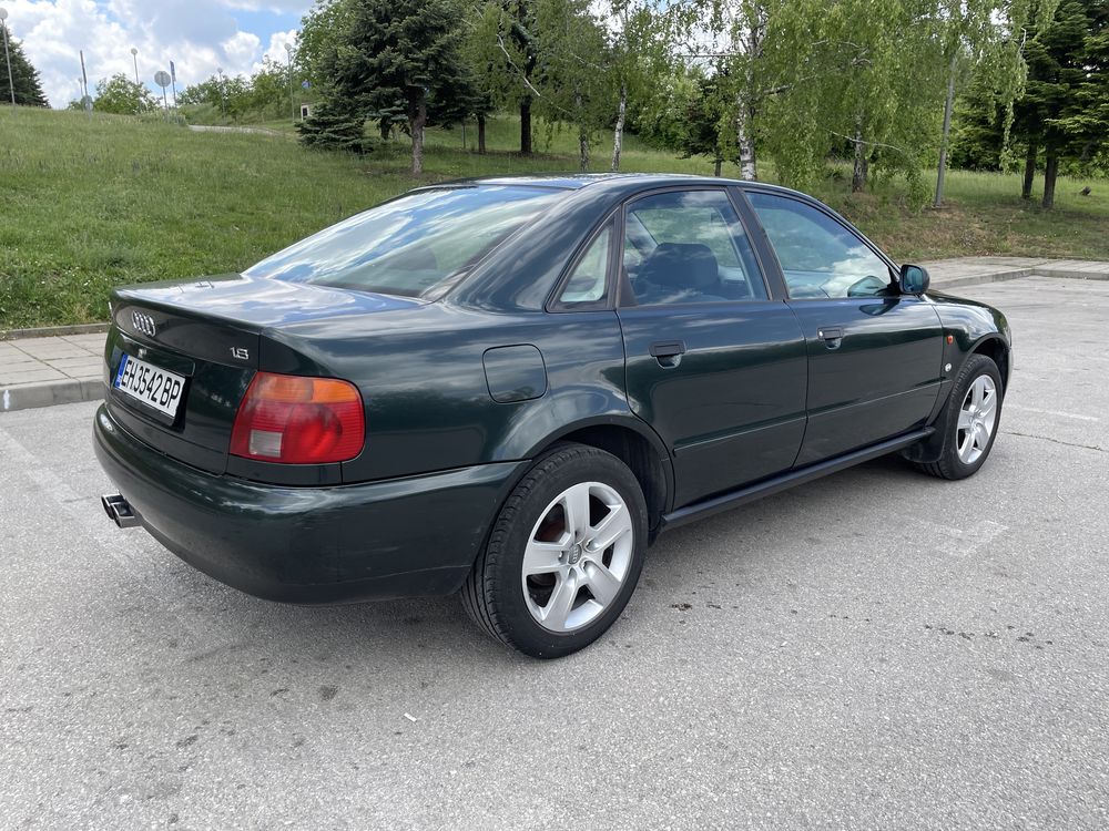 Audi A4 1.8i 125к.с
