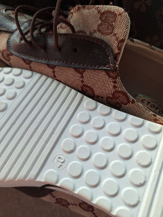 Дамска чанта с обувки комплект