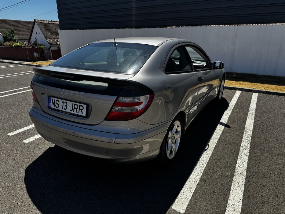 Mercedes C200 Kompresor benzina  cutie automata