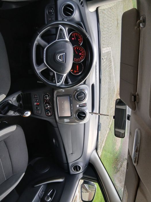 Dacia sandero Stepway An 2017 0.9 benzina si gaz