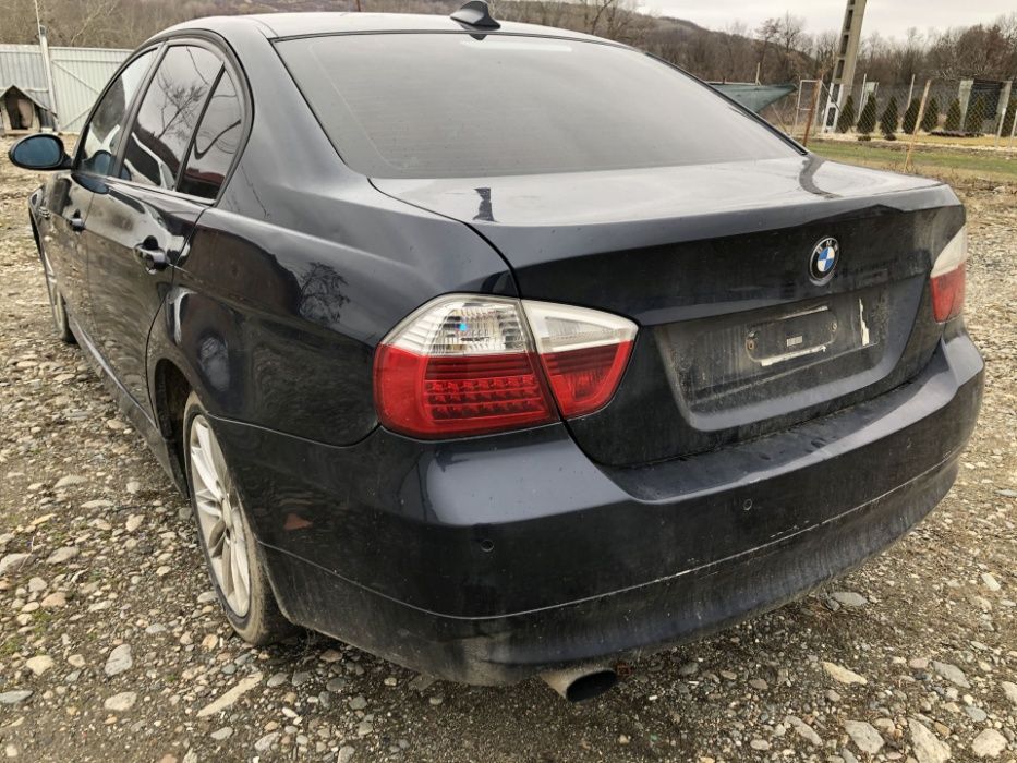 Dezmembrari Dezmembrez piese bmw seria 3 e 90 motor2000diesel 2006