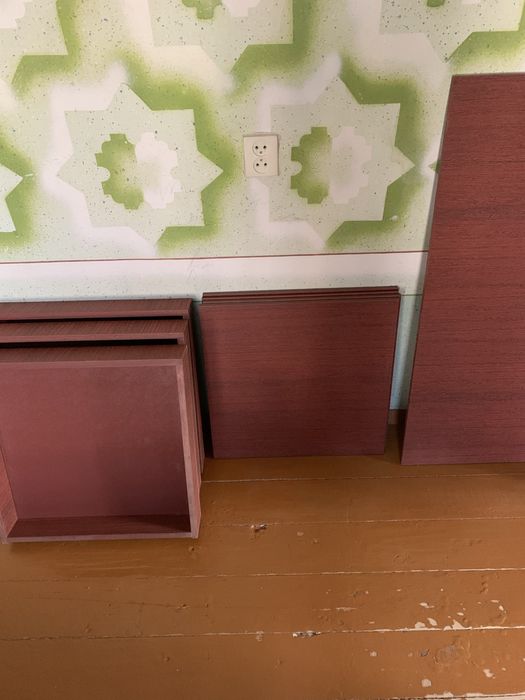 Шкаф, 1.70х1.75 в хорошем состоянии.