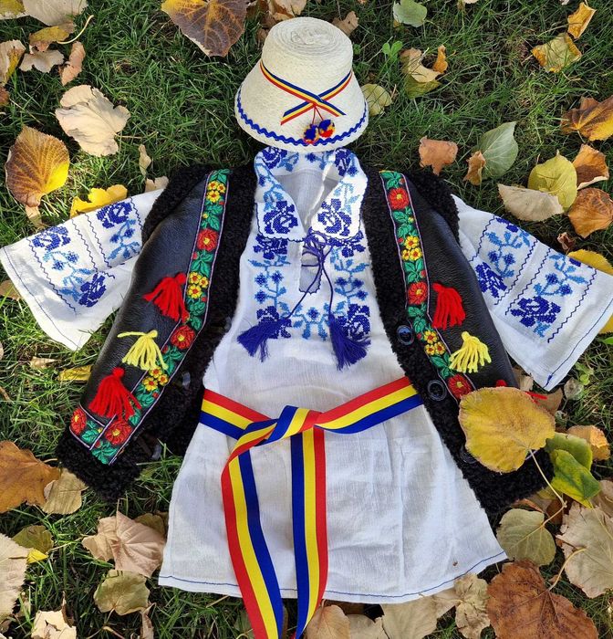 60 lei camasa/ie copii (costum popular national traditional romanas)