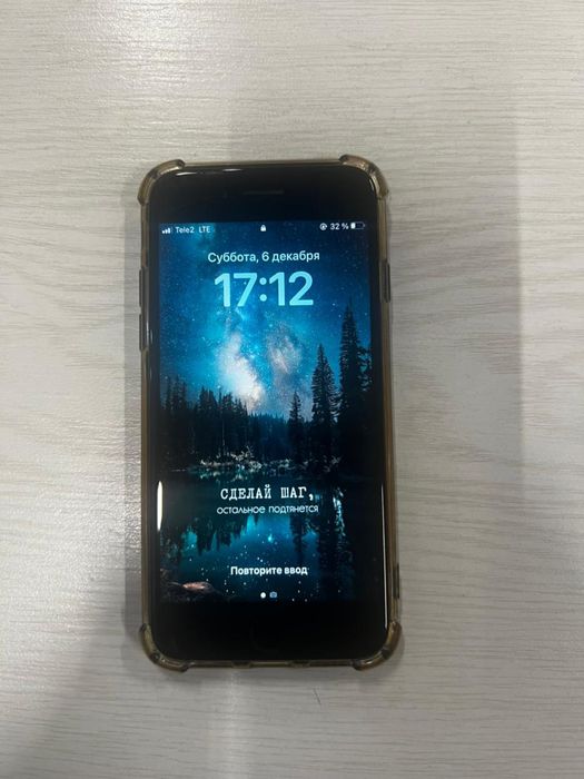 IPhone 8 128 гигов