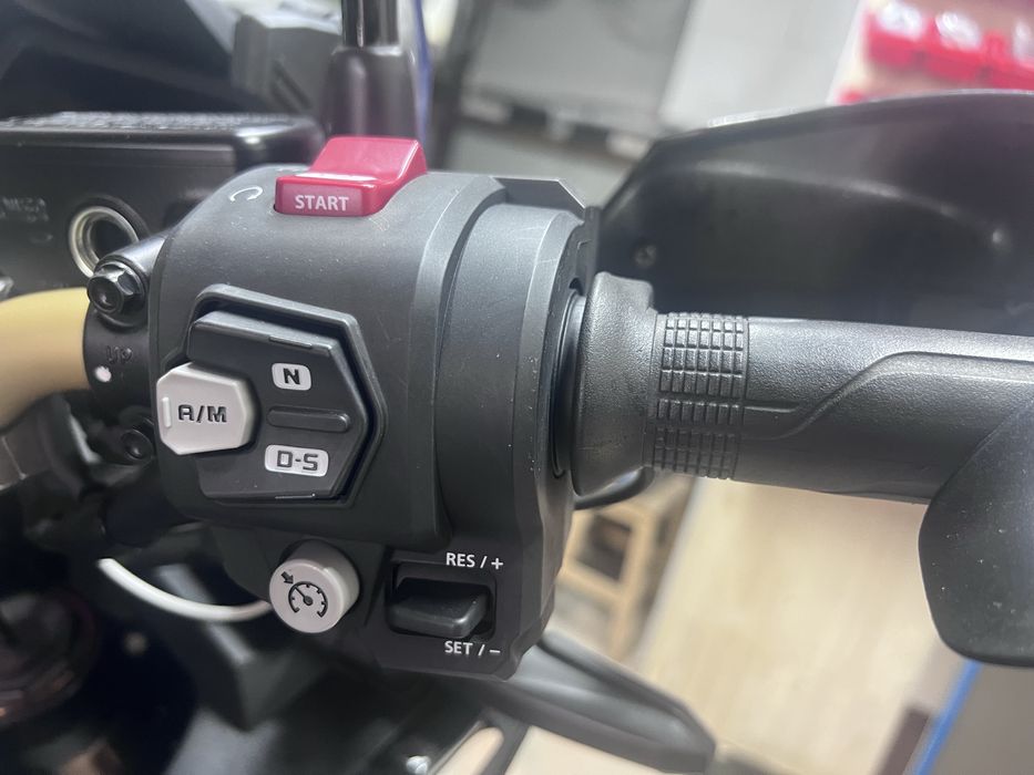 Honda Africa Twin Adventure Sports CRF1100 DCT