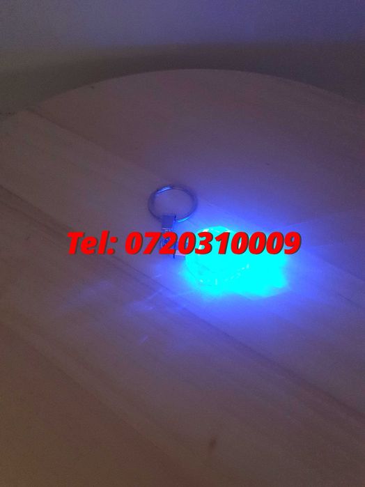 Breloc Sticla Cu Led 6 Culori Nissan