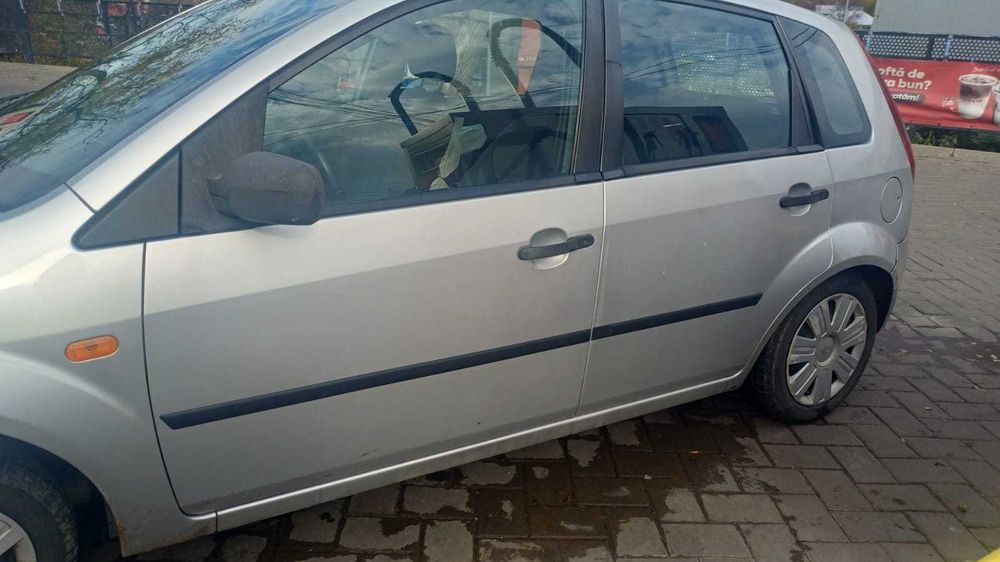 Urgent vand ford fiesta