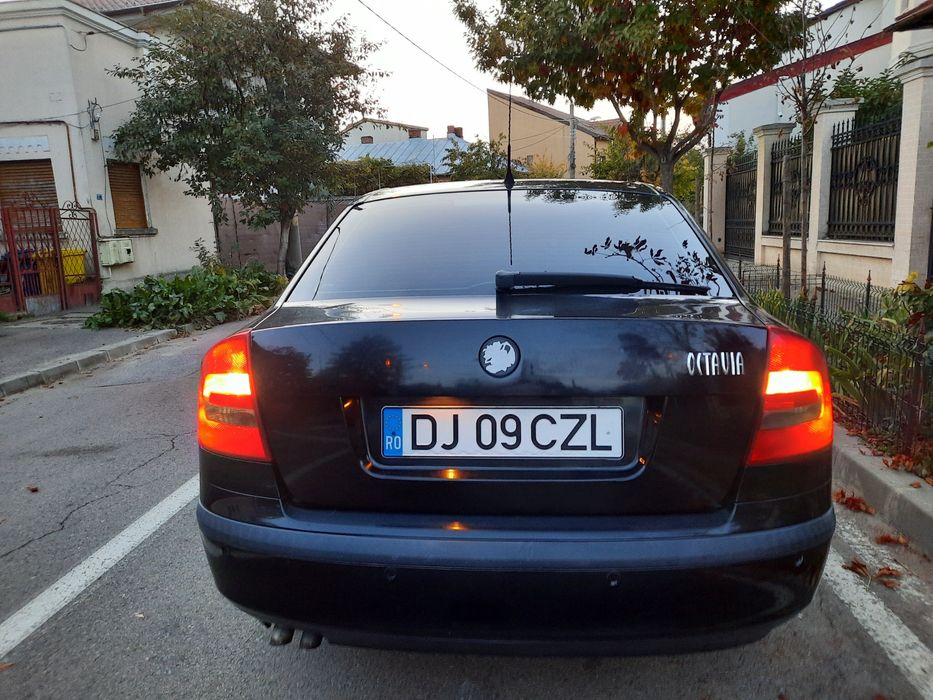 Vand Skoda Octavia 2,1.9d,DSG, 181000KM Reali, proprietar de 15 ani!