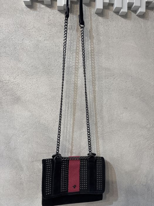 Zara дамска чанта от естествен велур