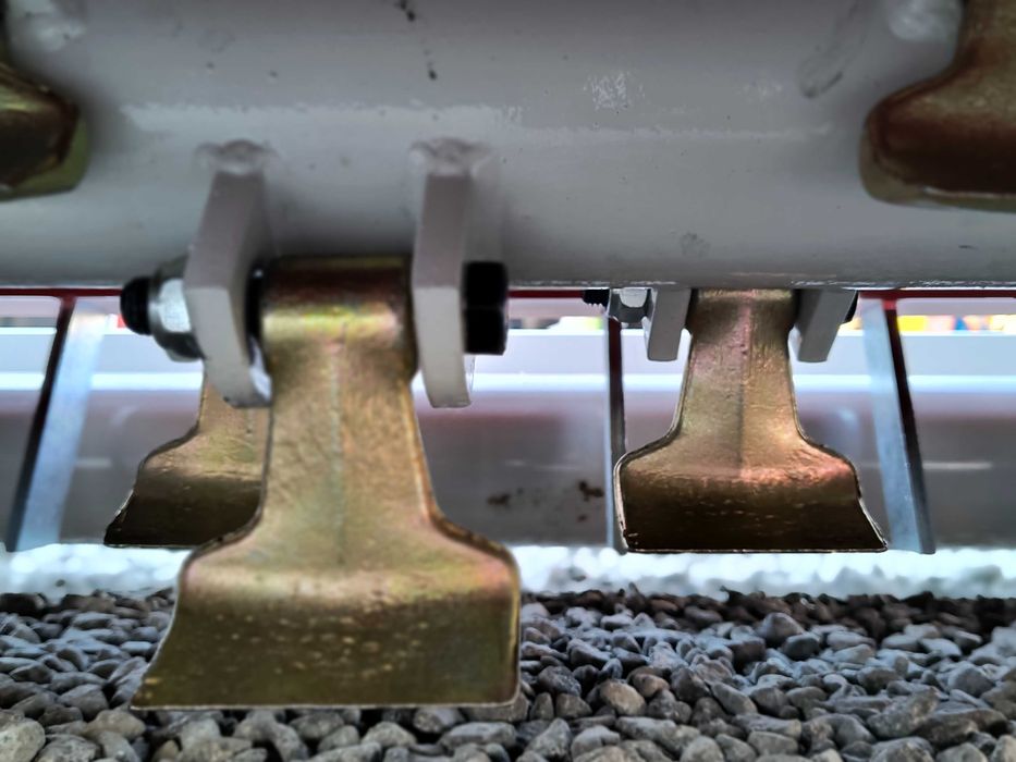 Tocatoare resturi KGH cu translatie si tasator Agramix nou