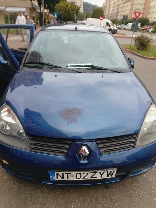 Vând mașina ca nouă
