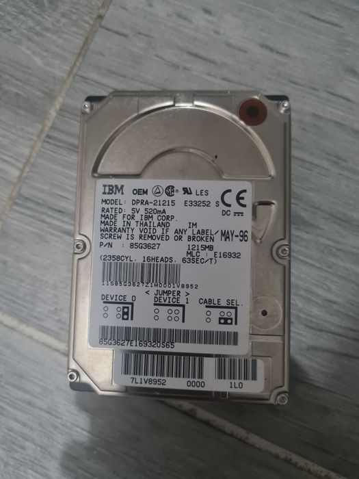 Hard IBM OEM Colecționari