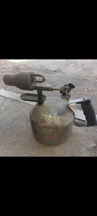 Продам паяльную лампу