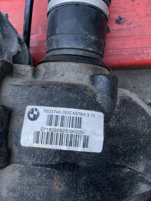 Бмв ф30 328 хдрайв заден диференциал/ Bmw f30 328i xdrive differential